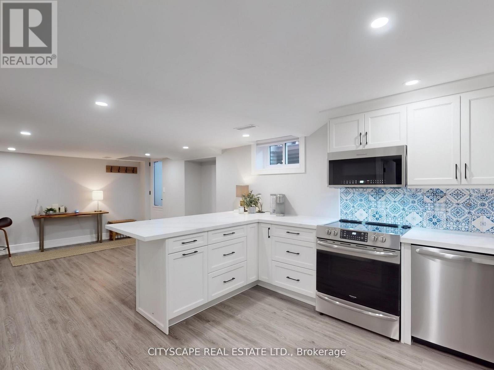 2585 KENNA COURT - 27