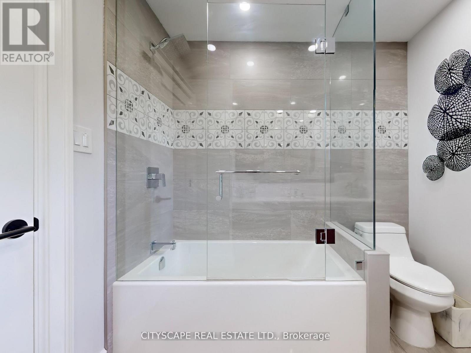 2585 KENNA COURT - 21