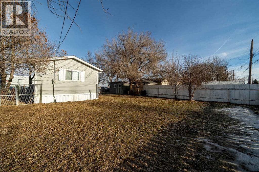 103 1 Avenue E — photo 24