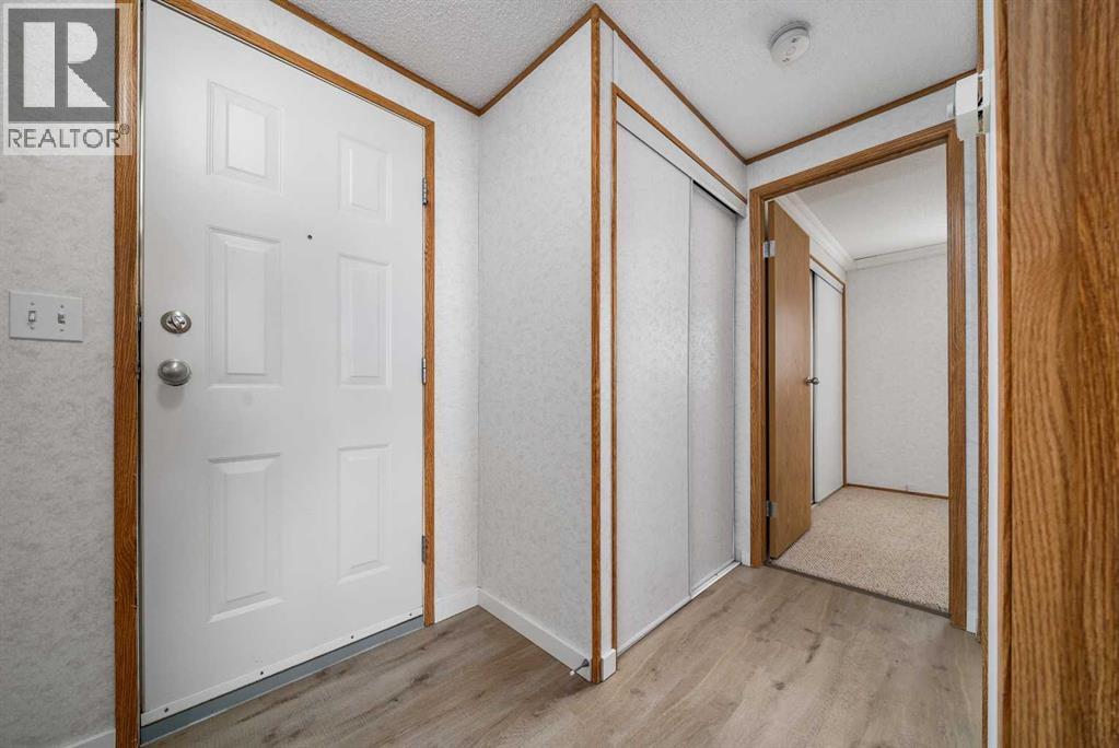 103 1 Avenue E — photo 20