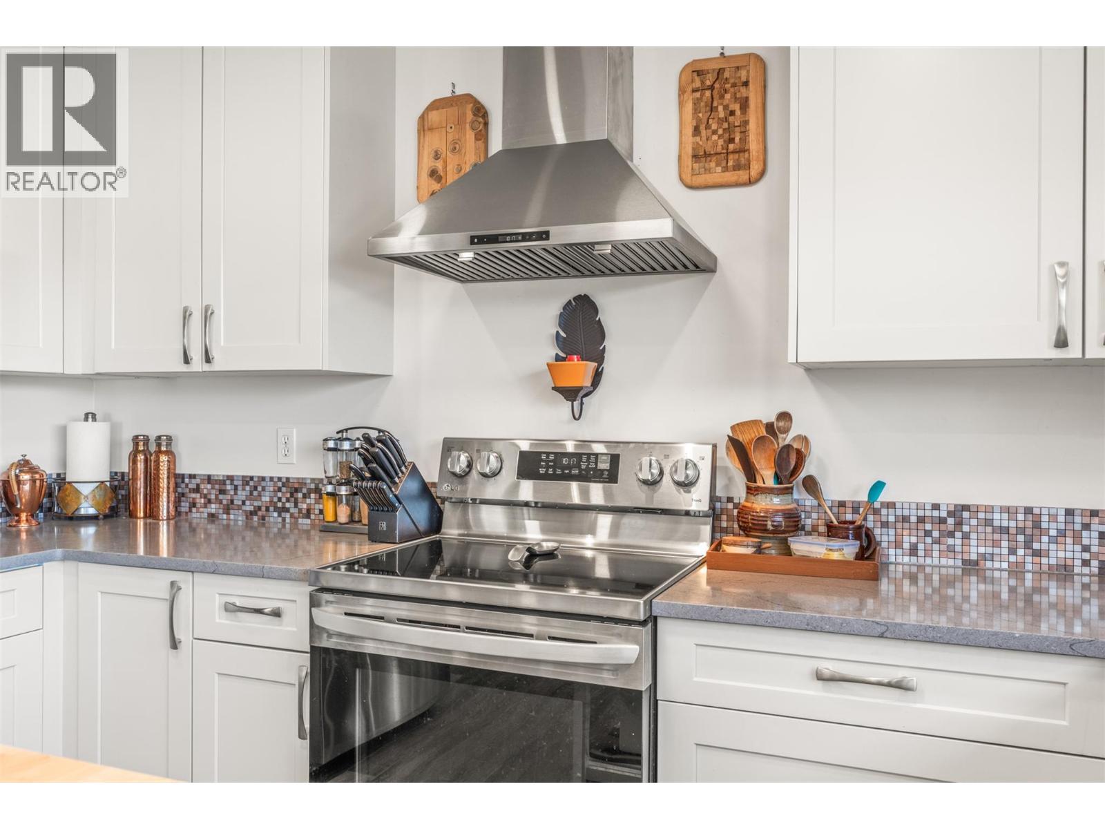  4138 4th Avenue, Peachland