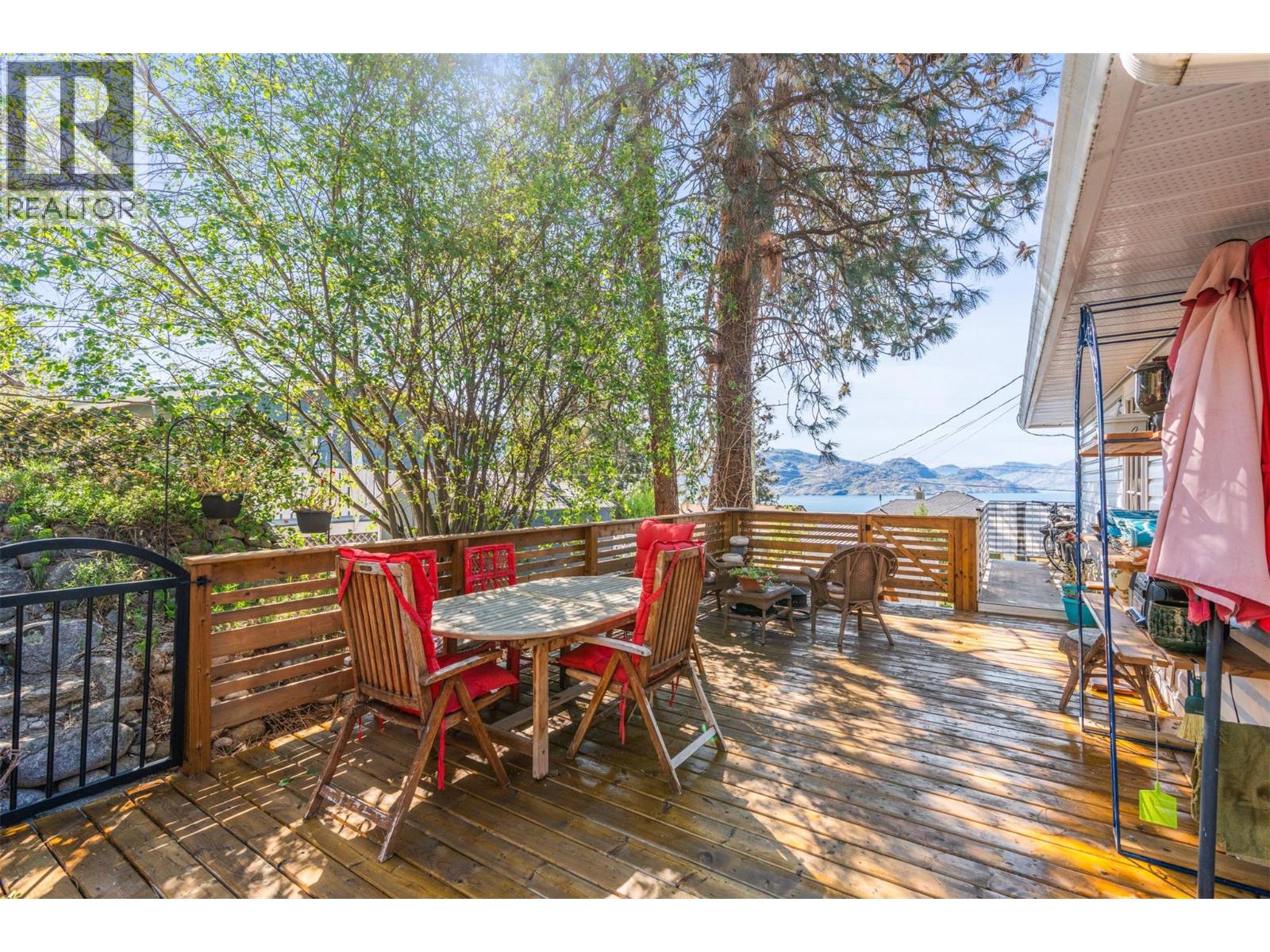  4138 4th Avenue, Peachland