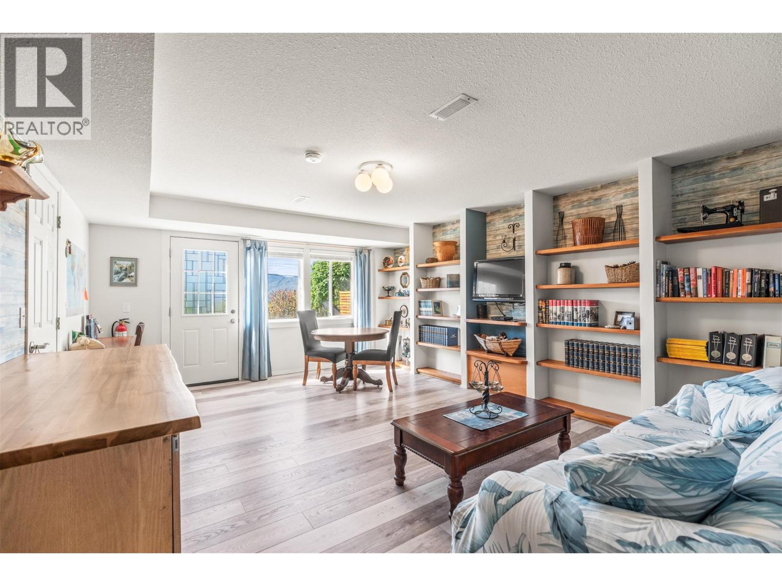  4138 4th Avenue, Peachland