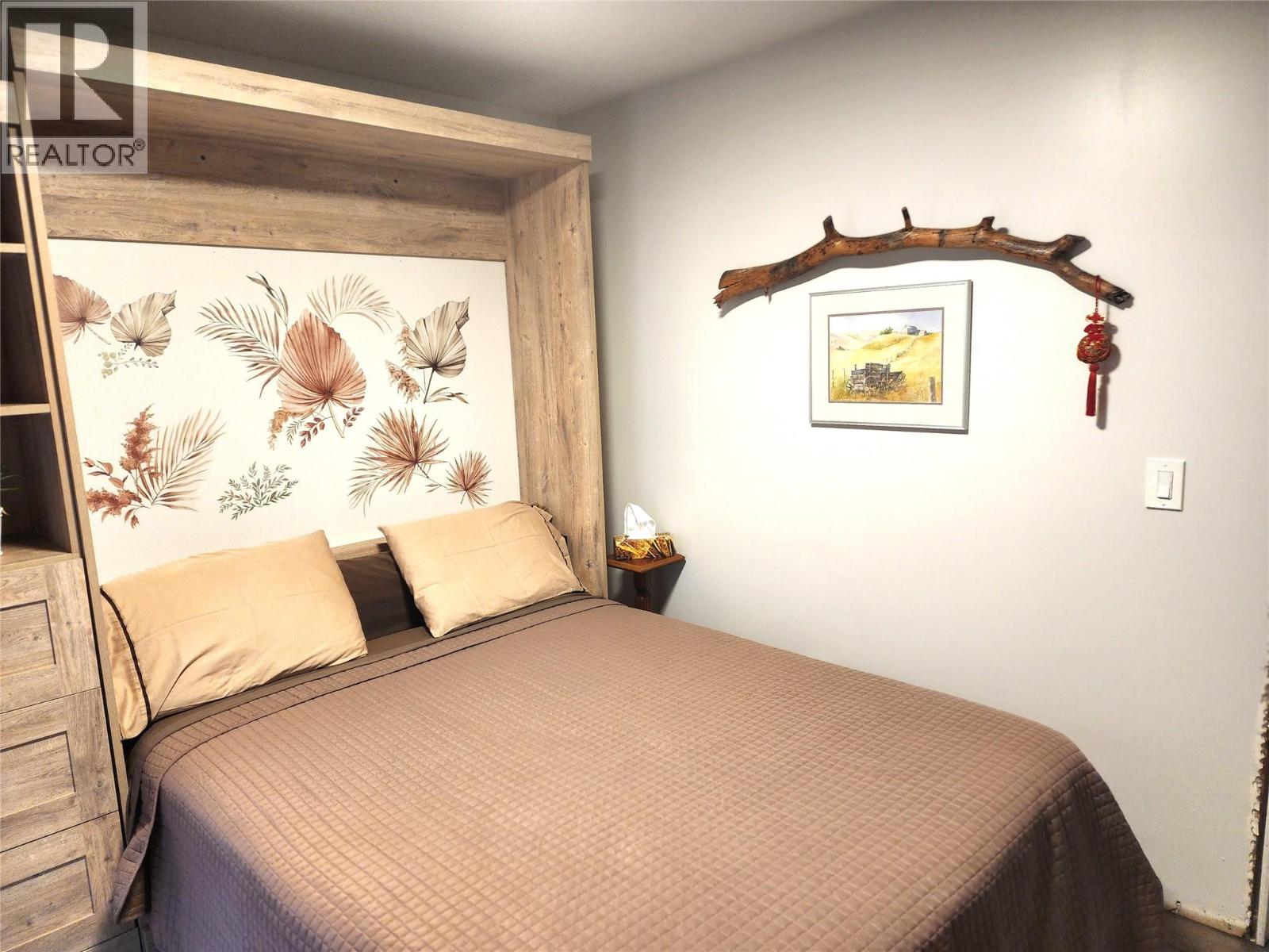  4138 4th Avenue, Peachland