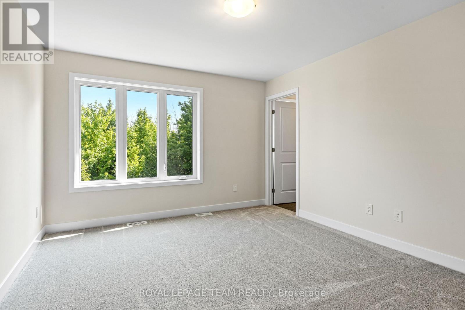 22 MARGARET GRAHAM TERRACE - Image 13