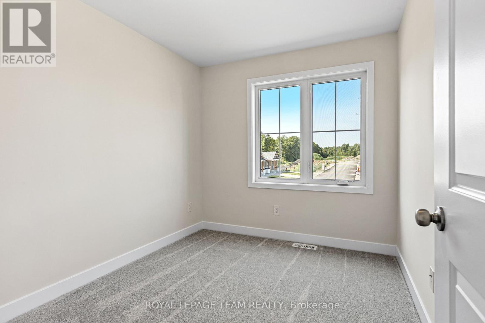 22 MARGARET GRAHAM TERRACE - Image 20