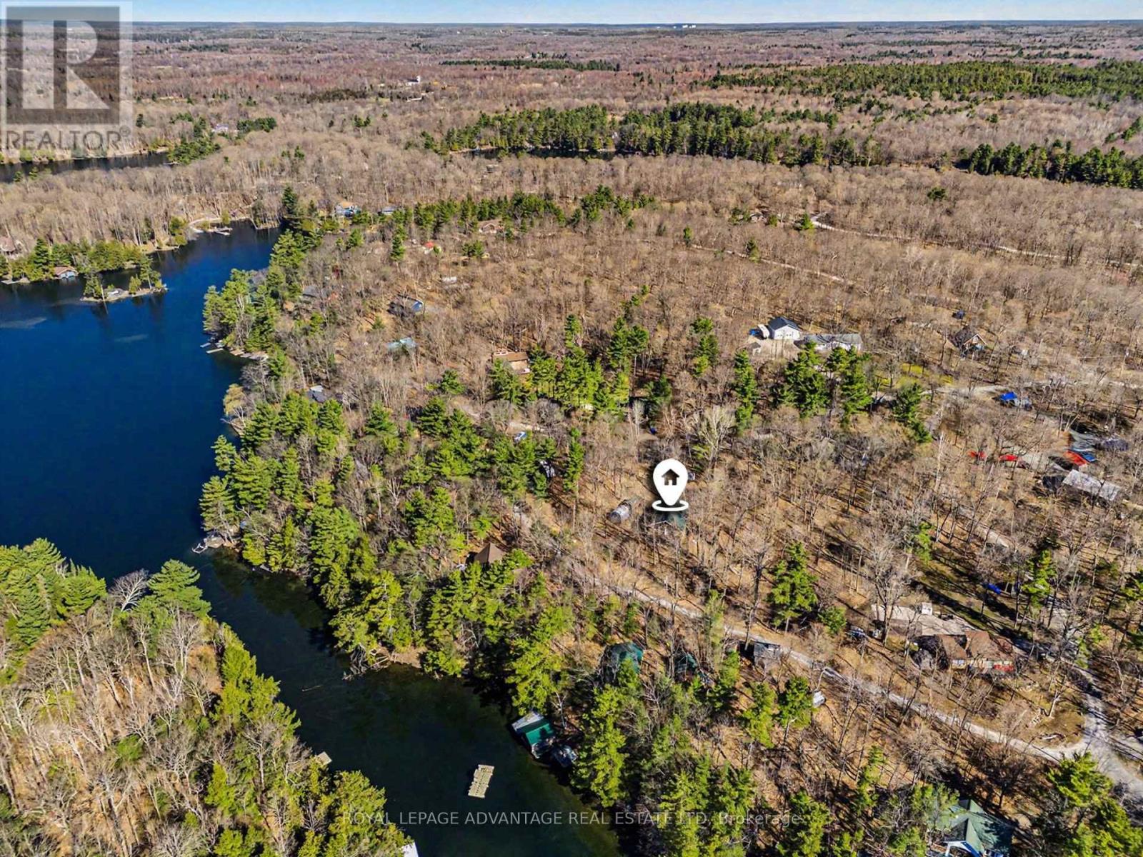 907 LAKESHORE BOULEVARD - 33