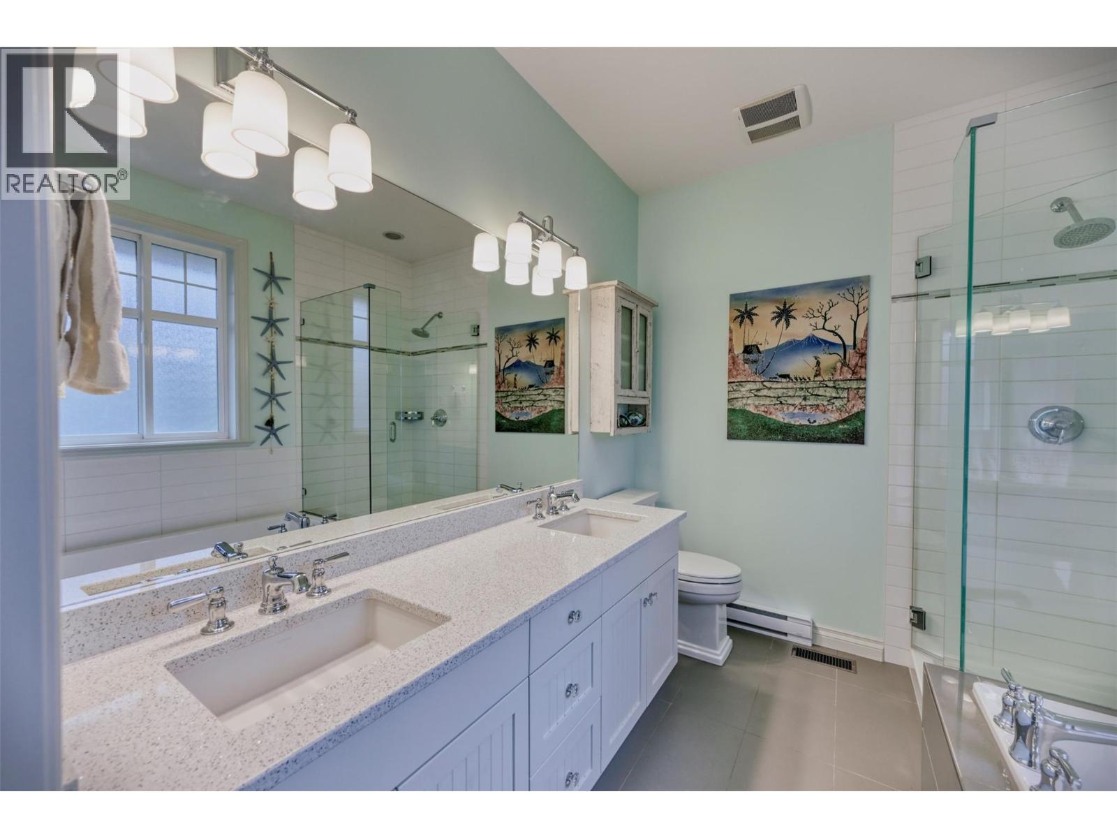 2450 RADIO TOWER Road Unit# 195, Oliver