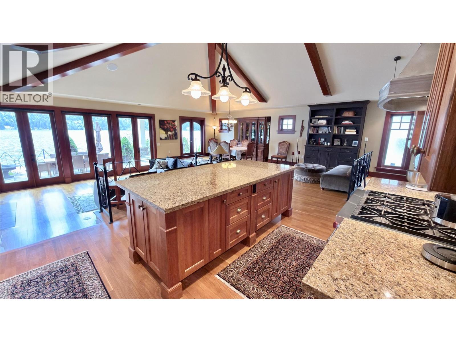 1991 Kelly Court, Christina Lake