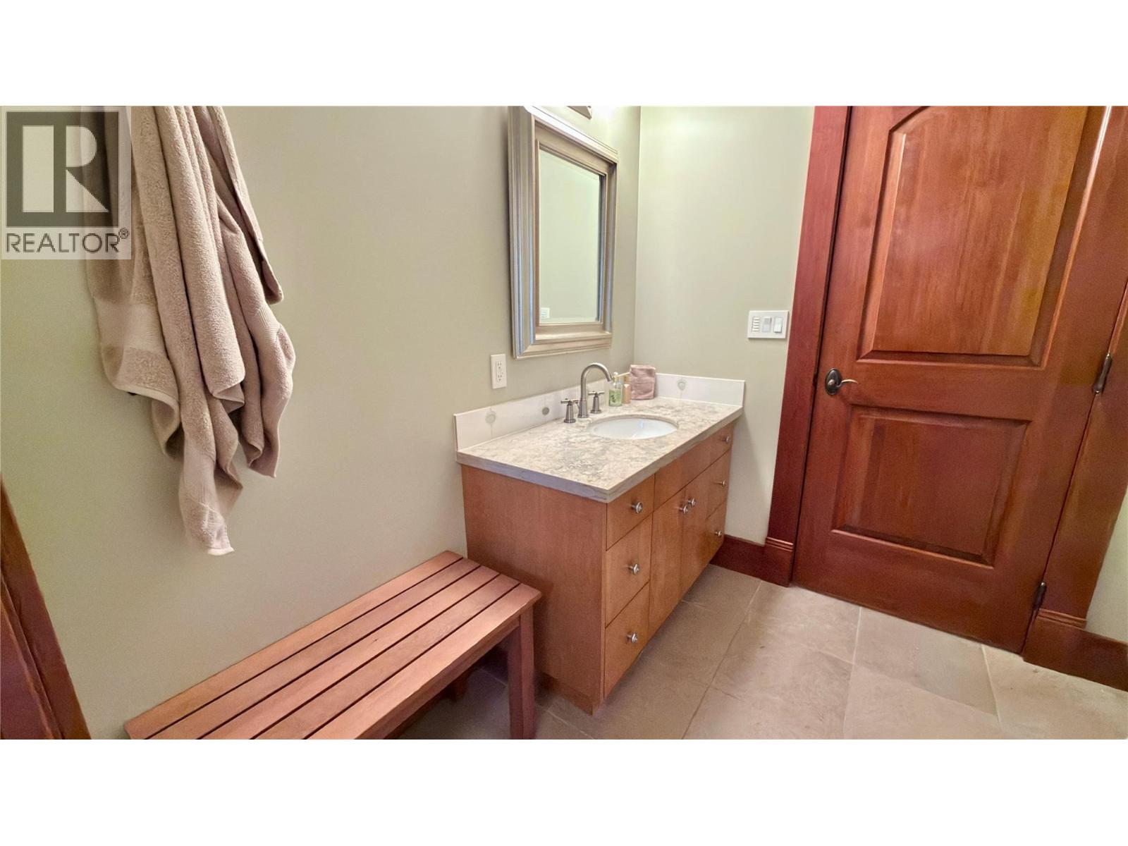 1991 Kelly Court, Christina Lake