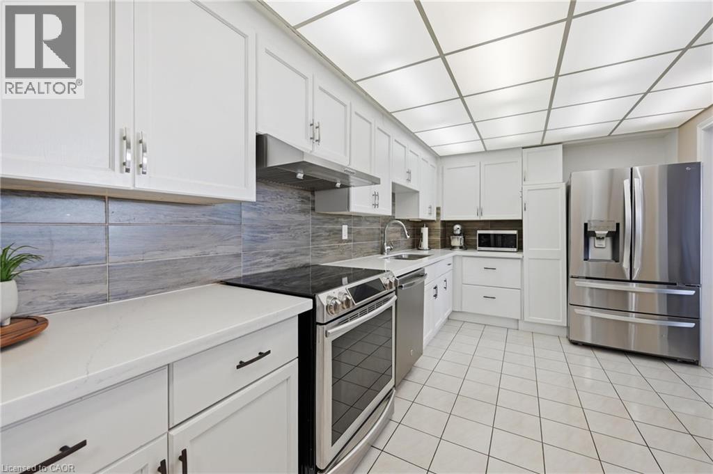 99 DONN Avenue Unit# 704, Stoney Creek, Ontario, L8G5B2 — Photo 8