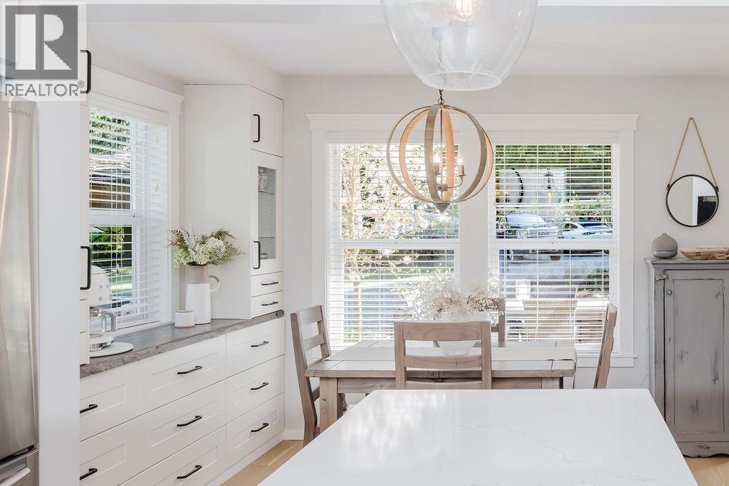 115 WILLIAMSONS LANDING ROAD, Gibsons