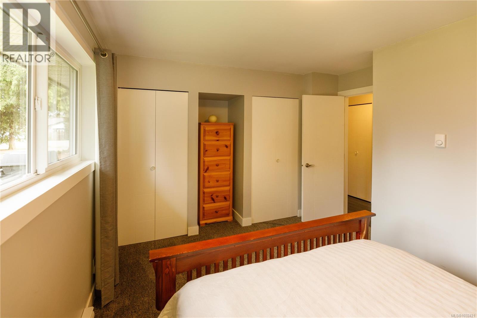 2042 Cedar Rd - 19