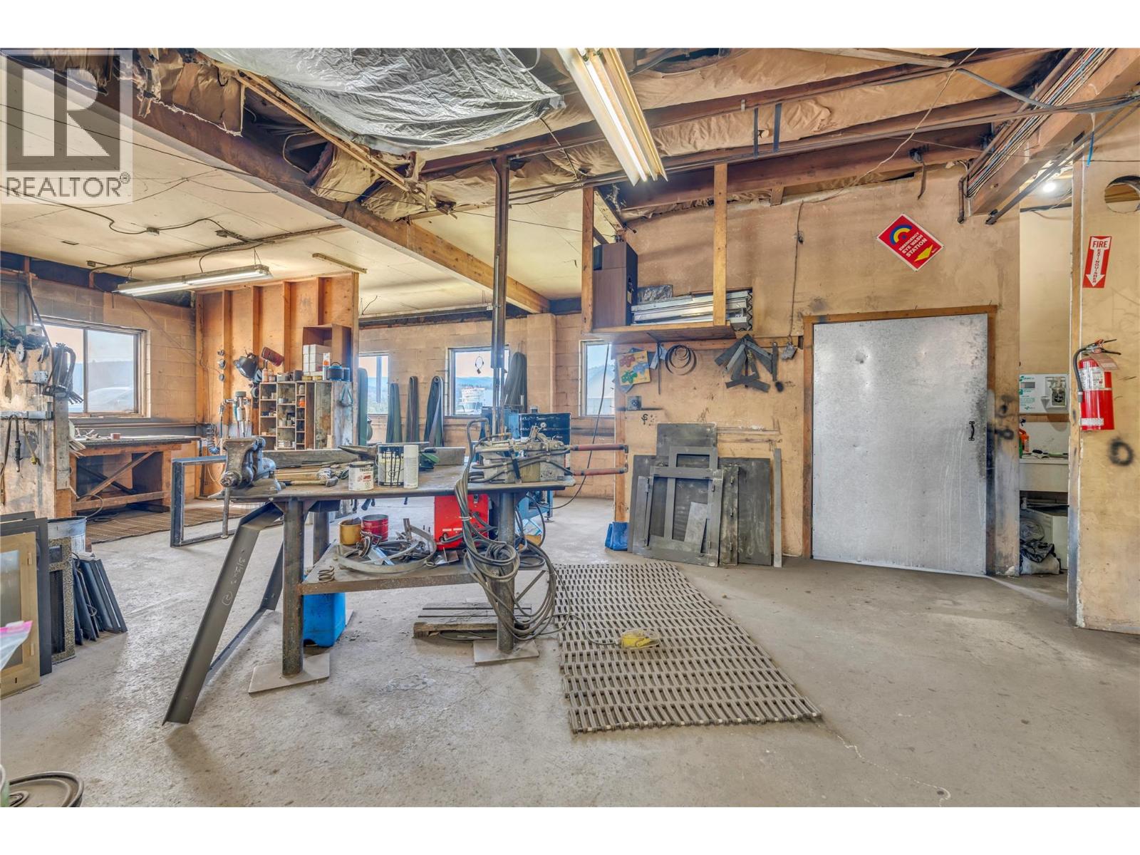 15817 Logie Road, Summerland