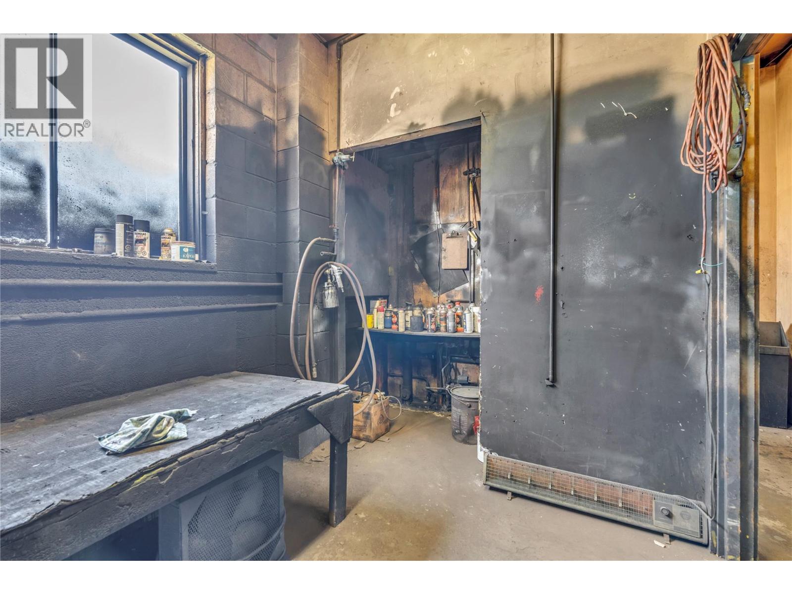 15817 Logie Road, Summerland