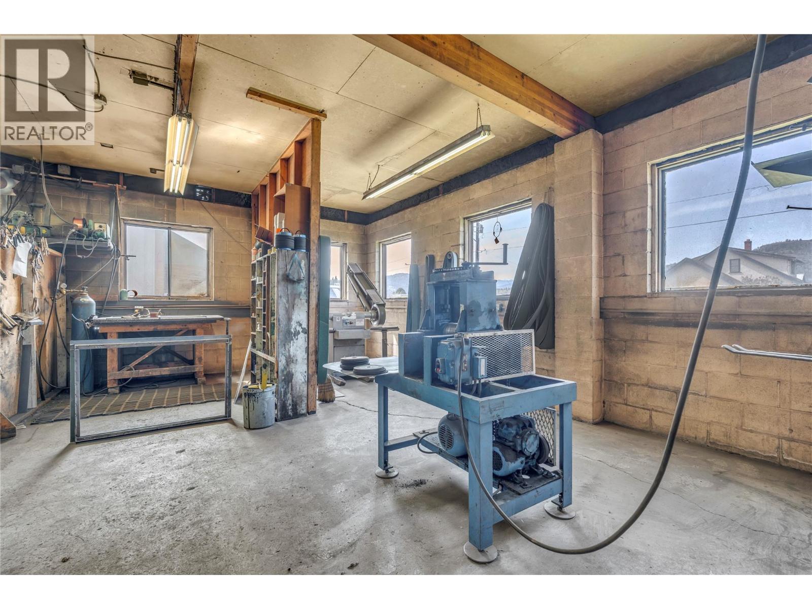 15817 Logie Road, Summerland