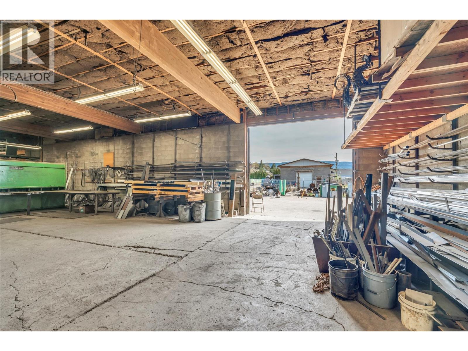 15817 Logie Road, Summerland