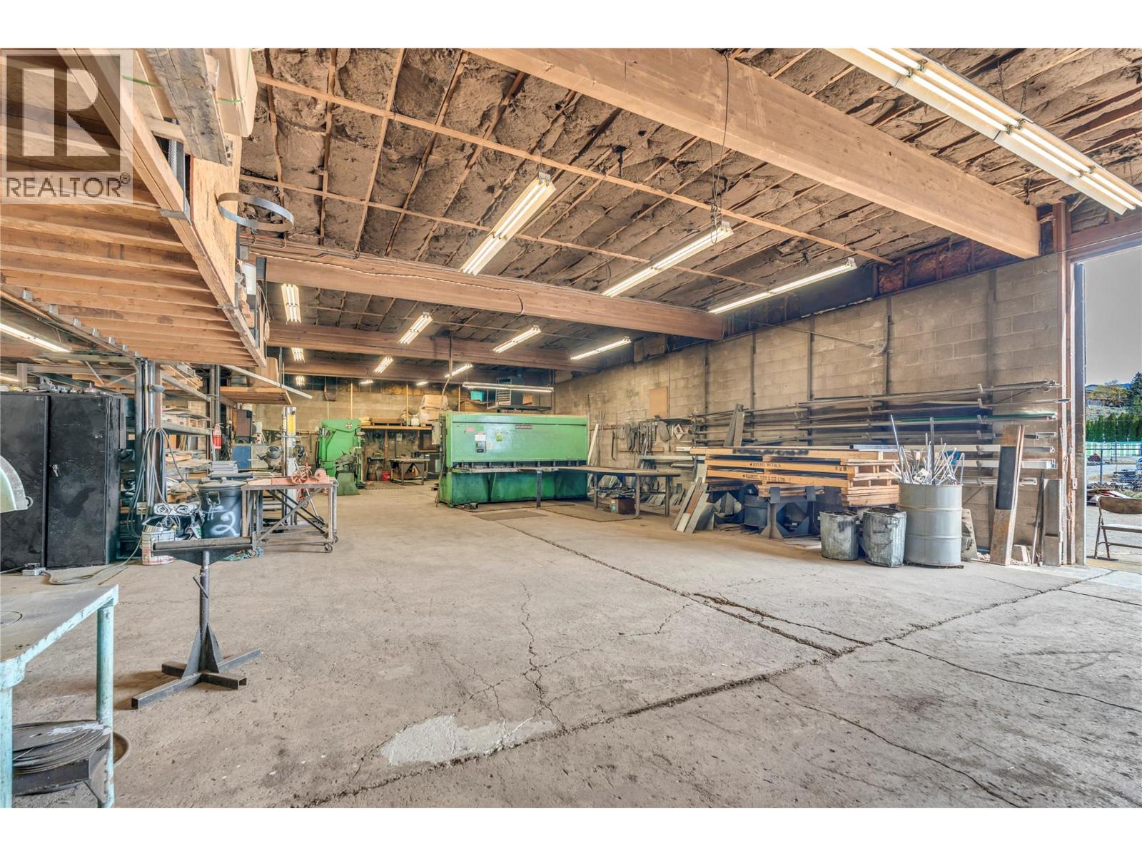 15817 Logie Road, Summerland