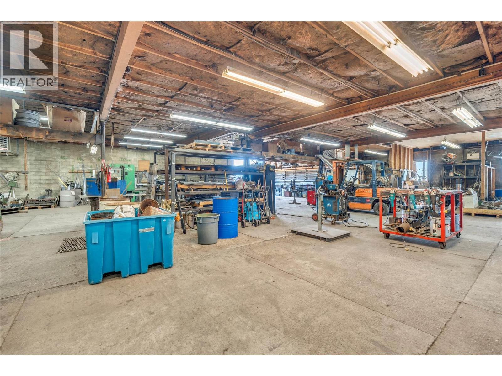 15817 Logie Road, Summerland