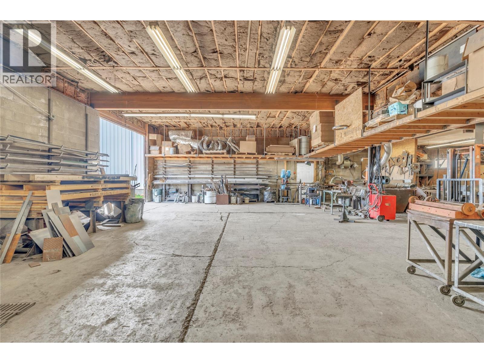 15817 Logie Road, Summerland