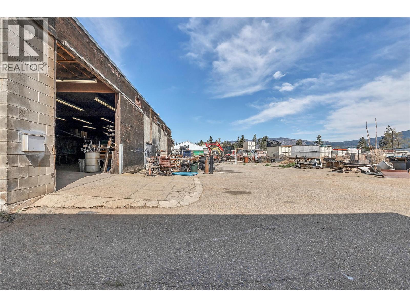 15817 Logie Road, Summerland