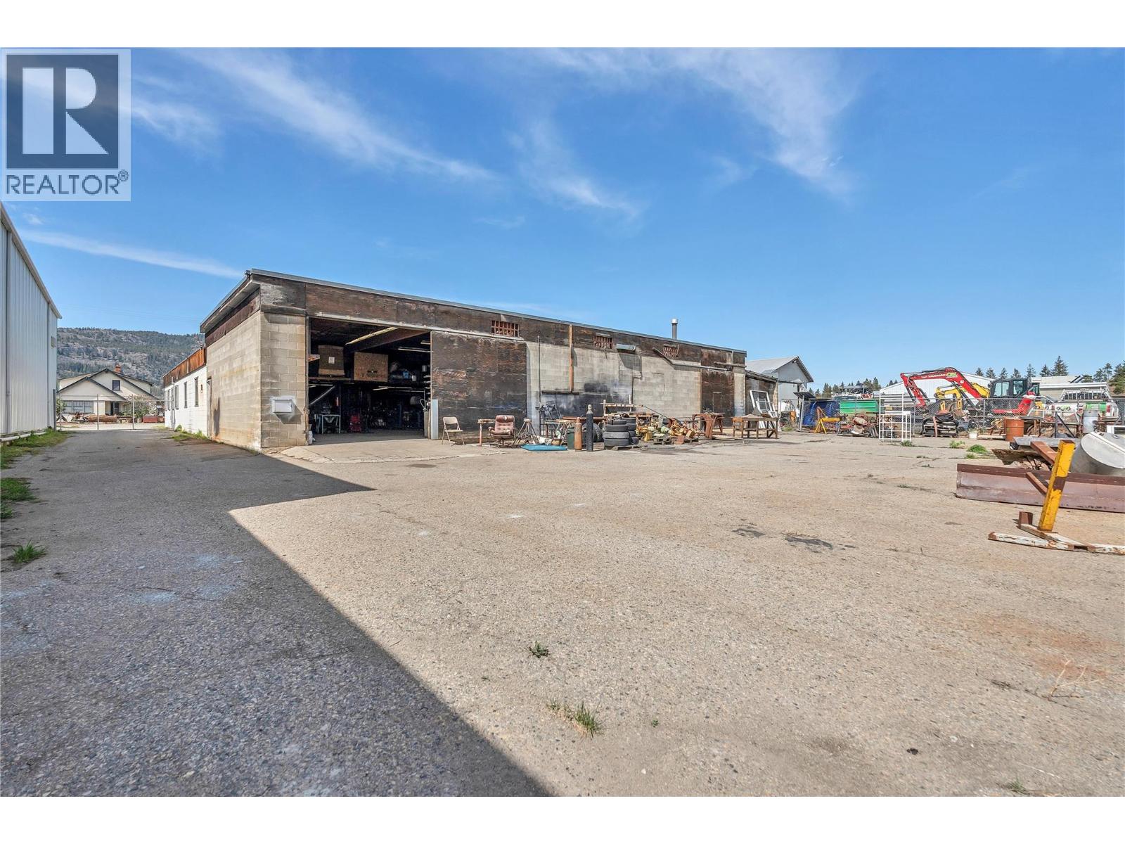 15817 Logie Road, Summerland