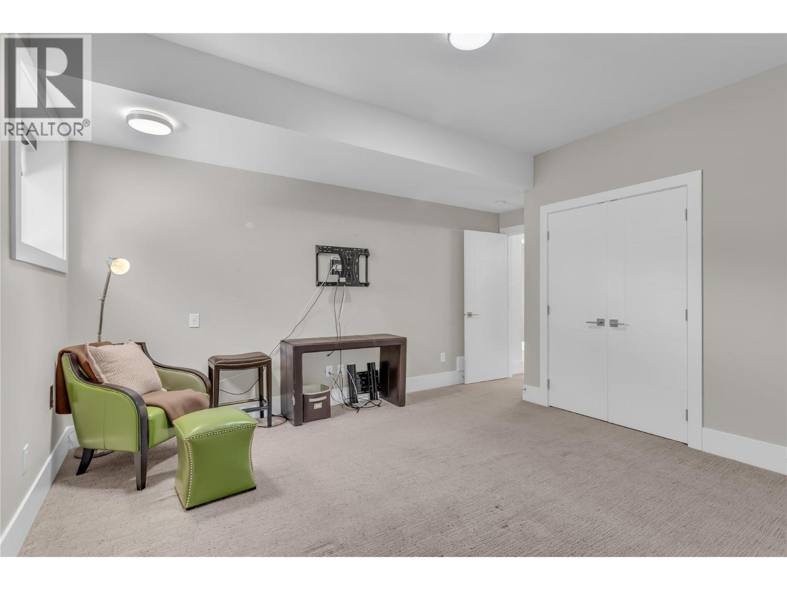  508 Carnoustie Drive, Kelowna