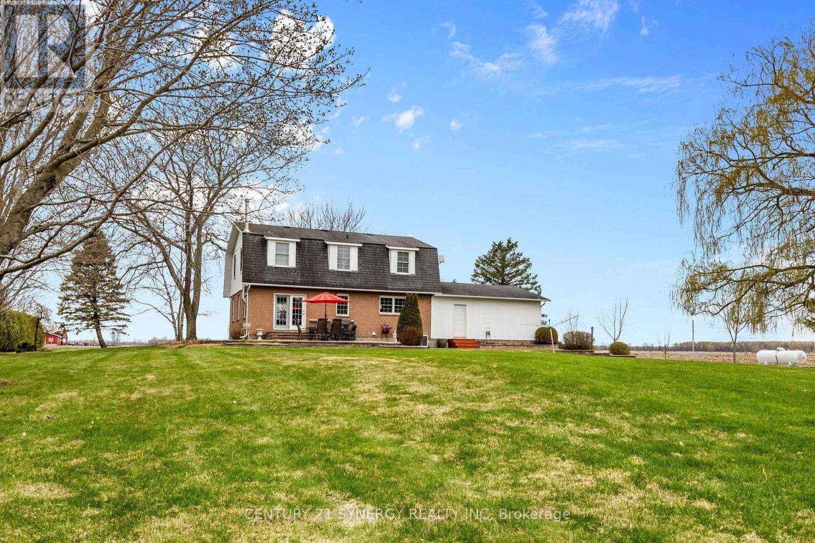 183 HAMILTON ROAD - 29