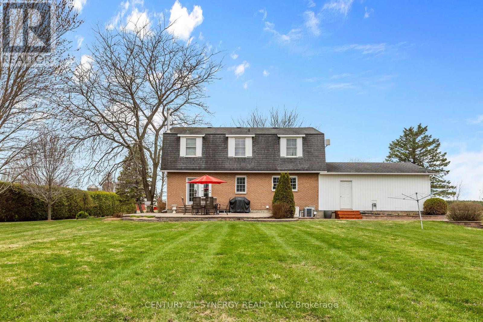 183 HAMILTON ROAD - 30