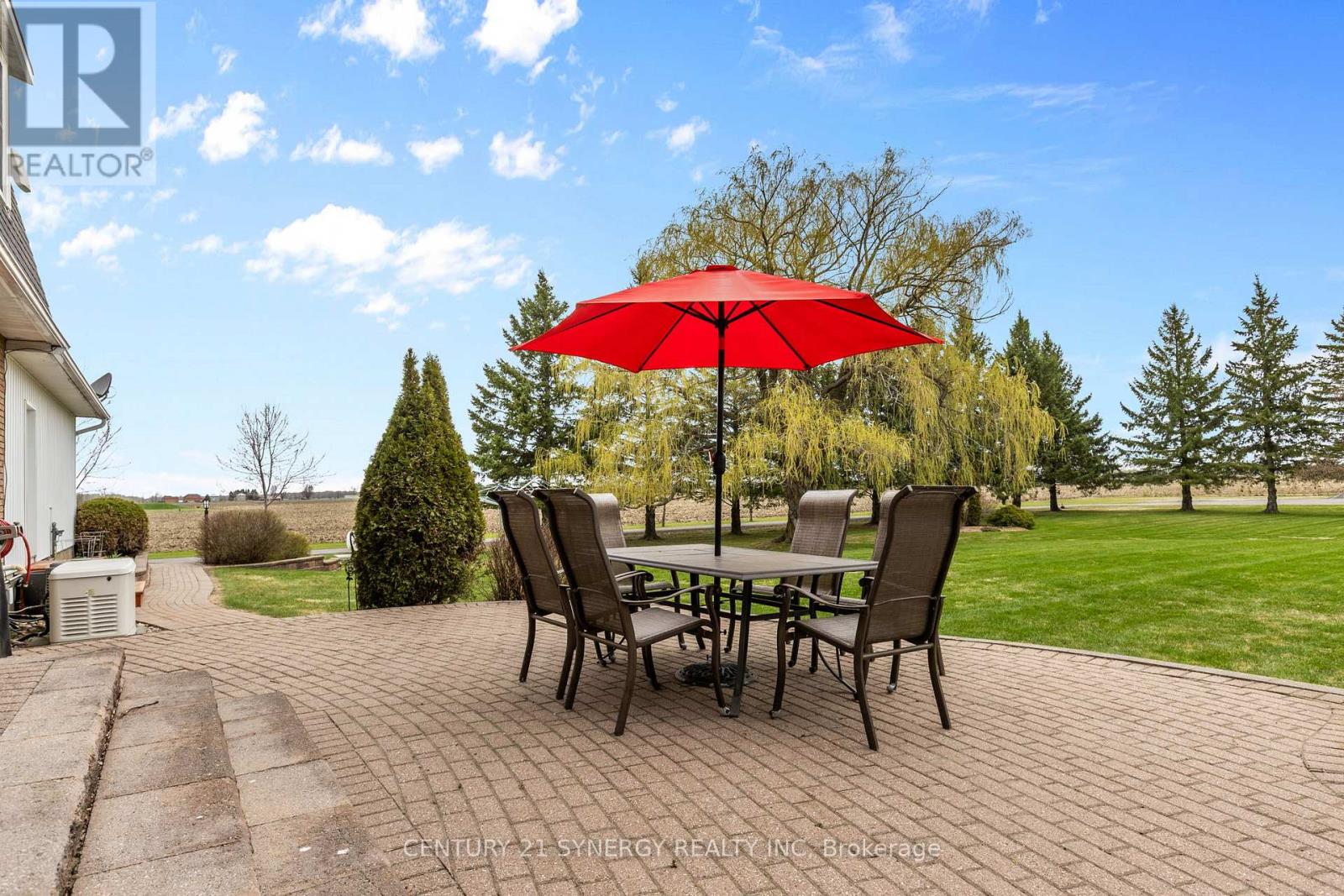 183 HAMILTON ROAD - 32