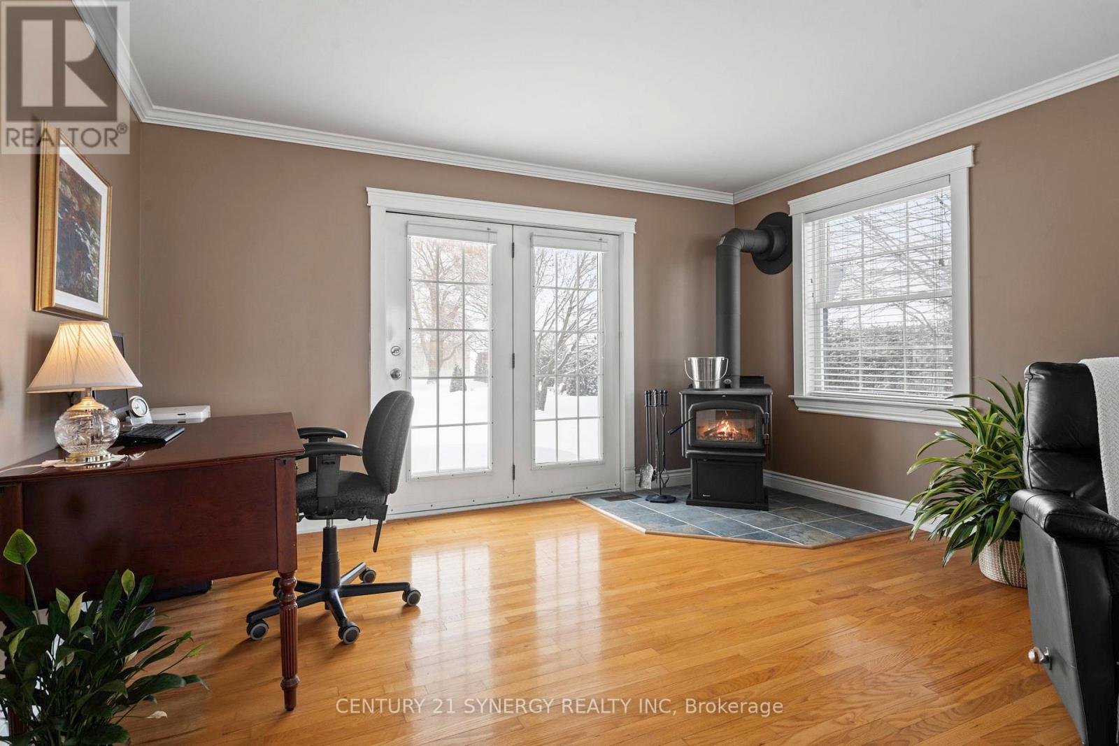 183 HAMILTON ROAD - 9