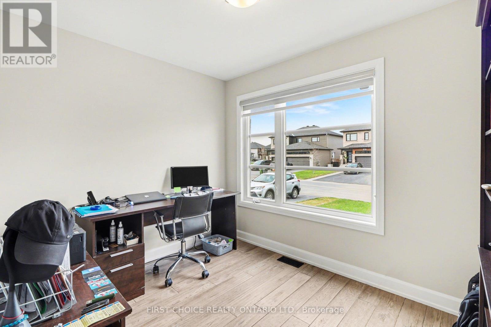 540 LUCENT STREET - 10