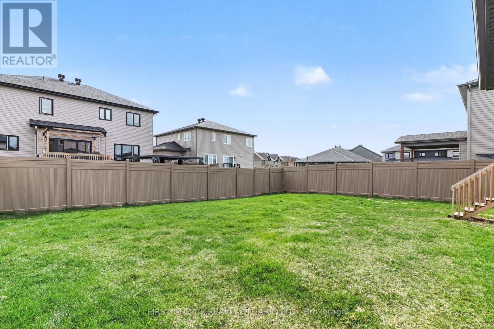 540 LUCENT STREET - 27