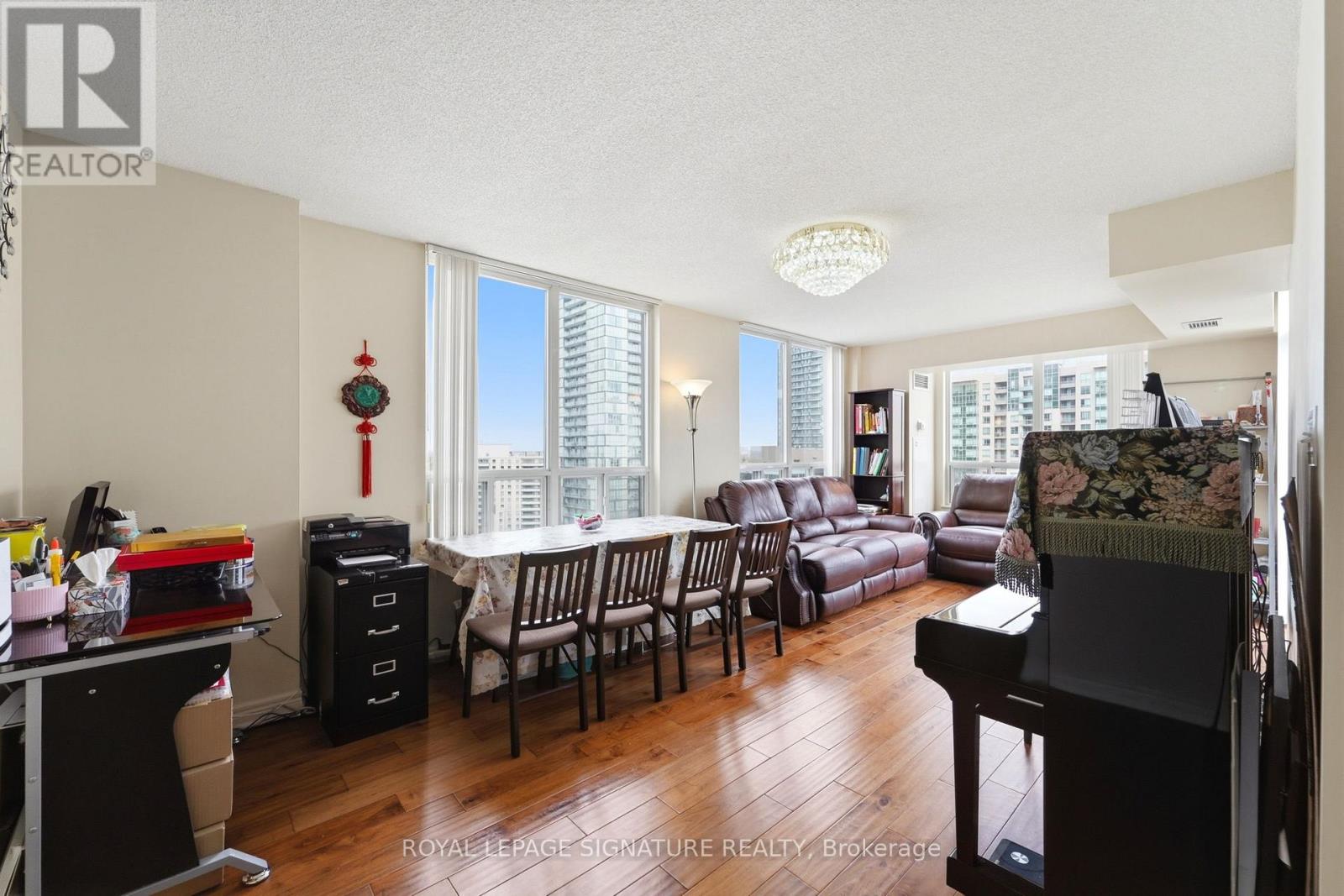 #2302 28 EMPRESS AVENUE - 3