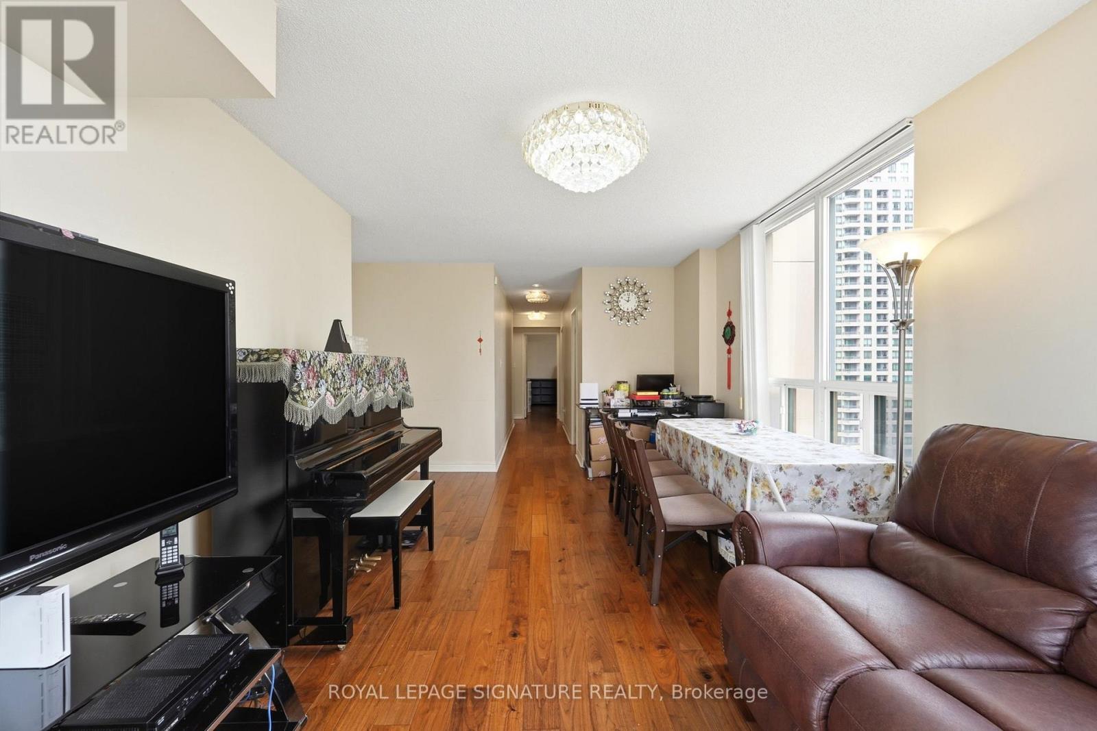 2302 - 28 EMPRESS AVENUE - photo 4