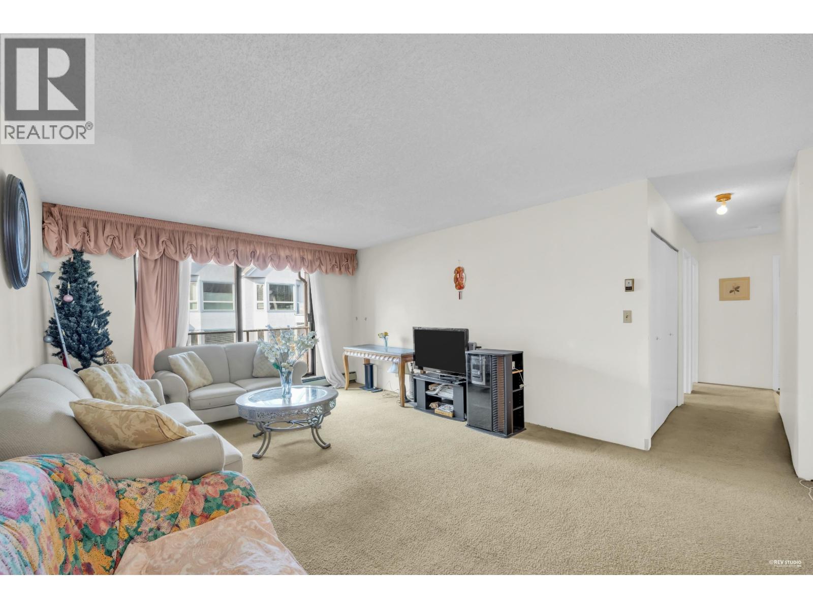 #305-8720 LANSDOWNE Road, Richmond