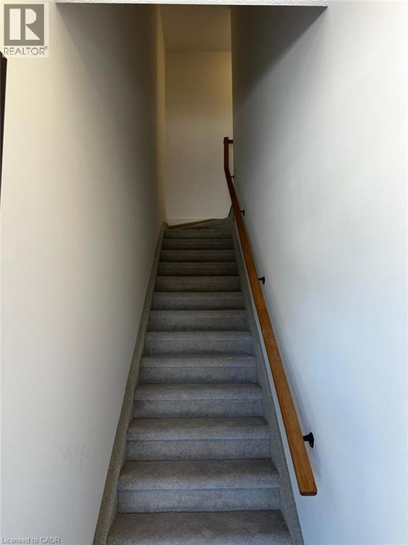 40 PALACE Street Unit# J6, Kitchener, Ontario, N2E0L2 — Photo 2