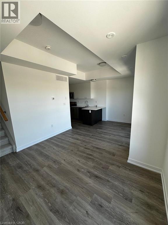 40 PALACE Street Unit# J6, Kitchener, Ontario, N2E0L2 — Photo 7