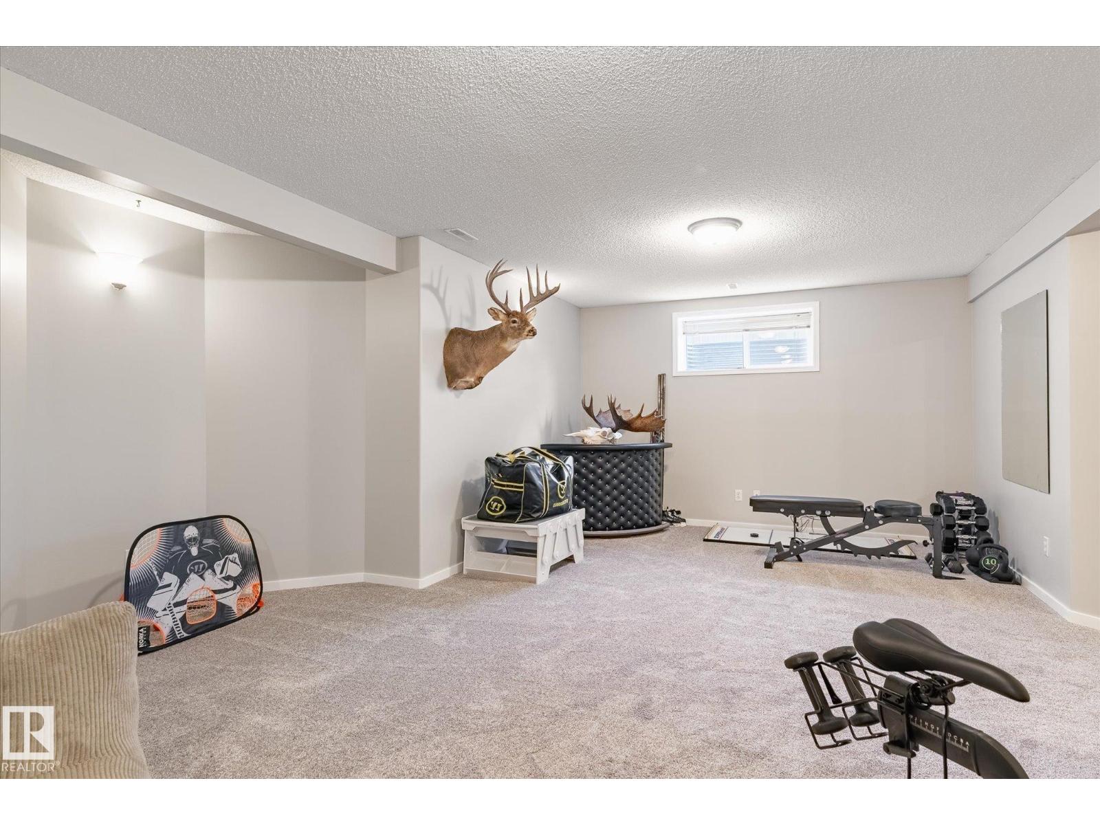 40 DUNFIELD CR, St. Albert