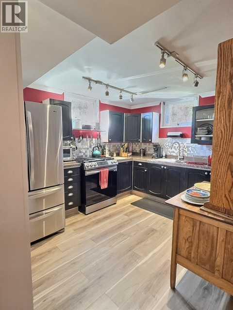 800 Connaught Drive — photo 15