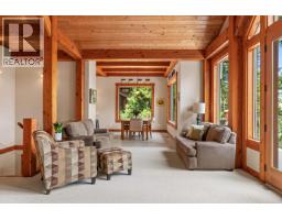 144 Sunrise Point Road, Other Islands, BC V0R2Y0 Photo 11