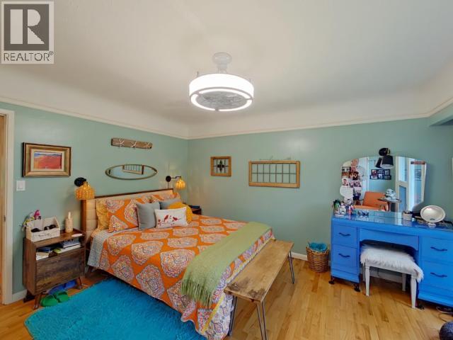 8013 CENTENNIAL DRIVE - 33