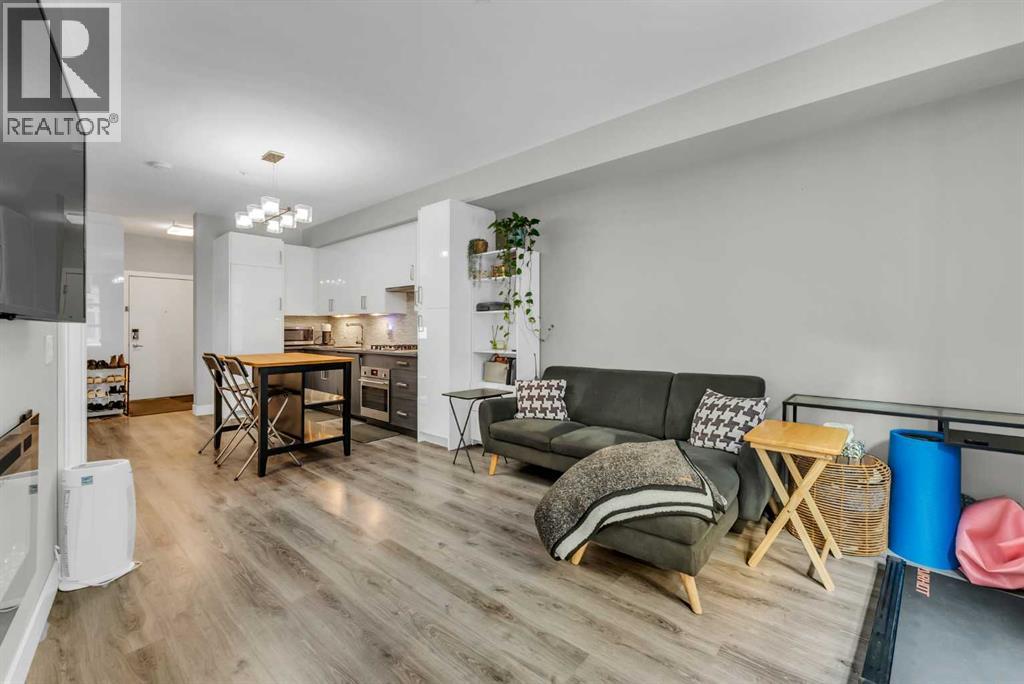 #102 515 4 Avenue NE - 7