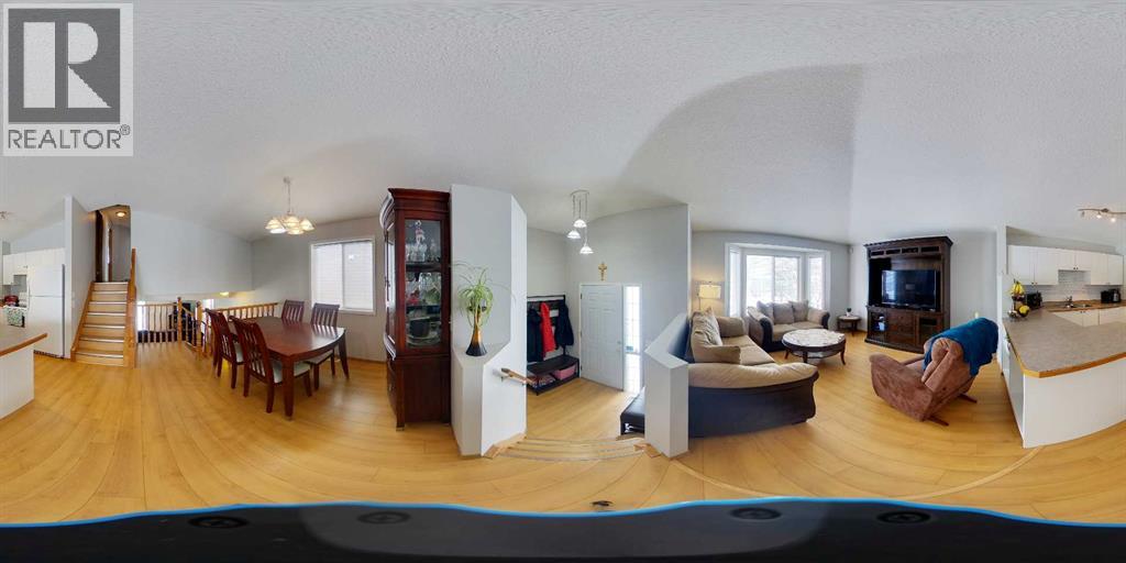 173 Martin Crossing Crescent NE — photo 38