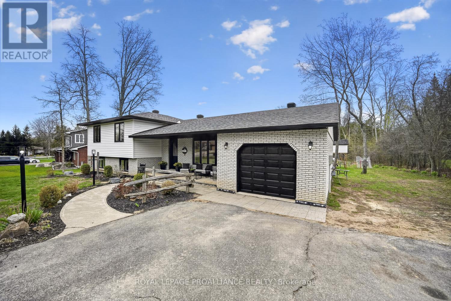 9 WILLOW DRIVE - Image 2