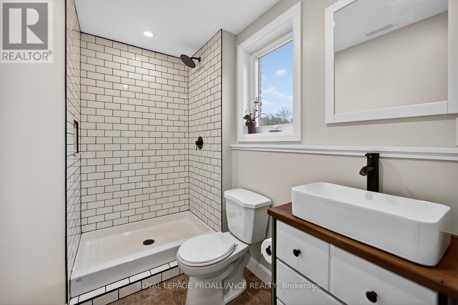 9 WILLOW DRIVE - 27