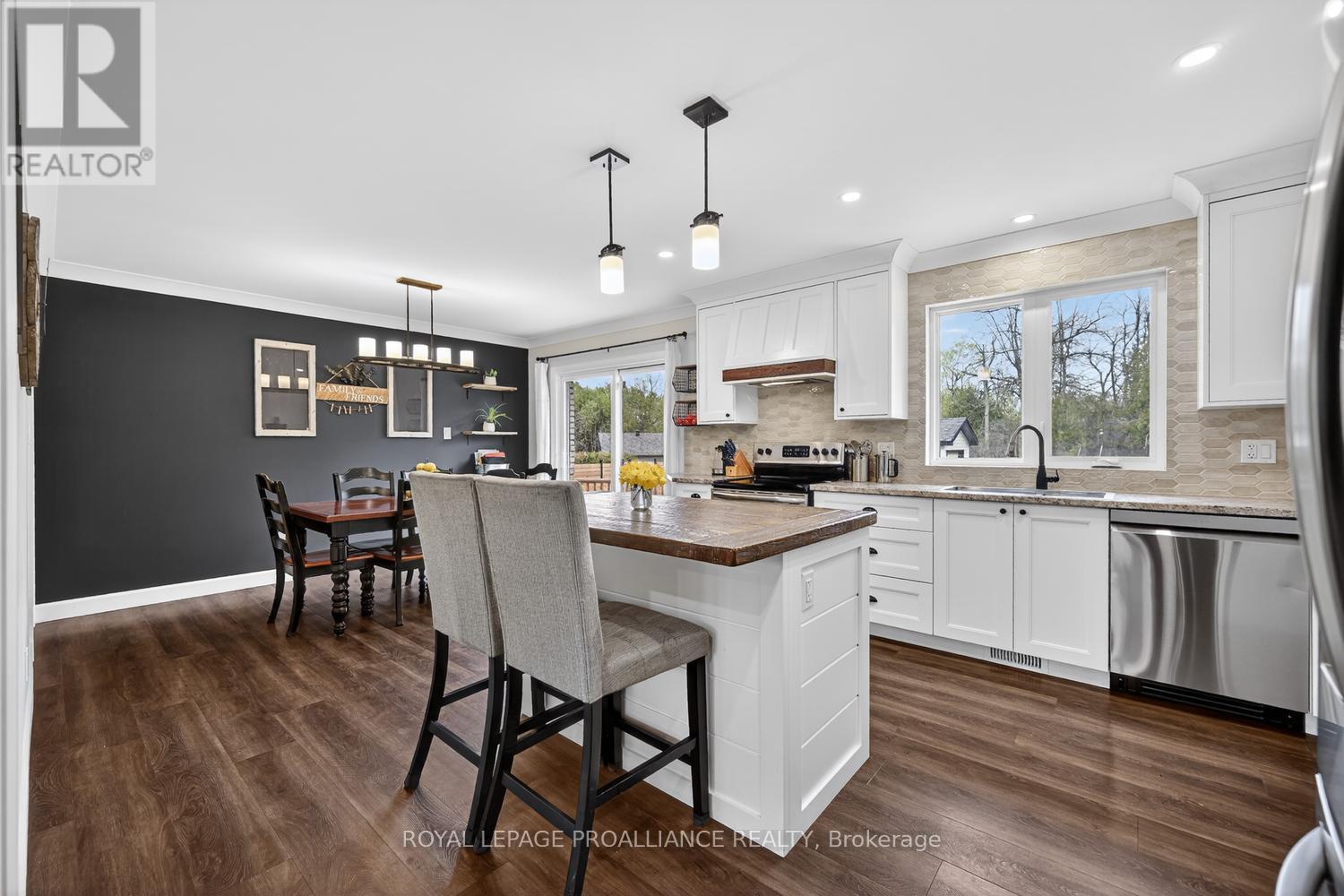 9 WILLOW DRIVE - 9
