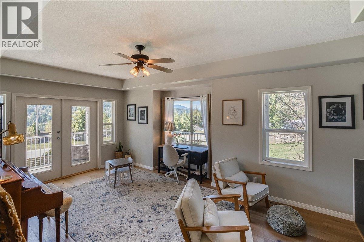 5839 Sunset Drive, Nelson