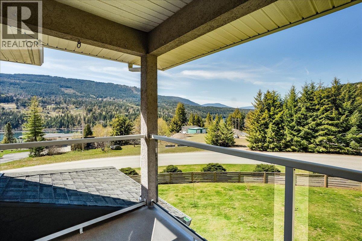 5839 Sunset Drive, Nelson