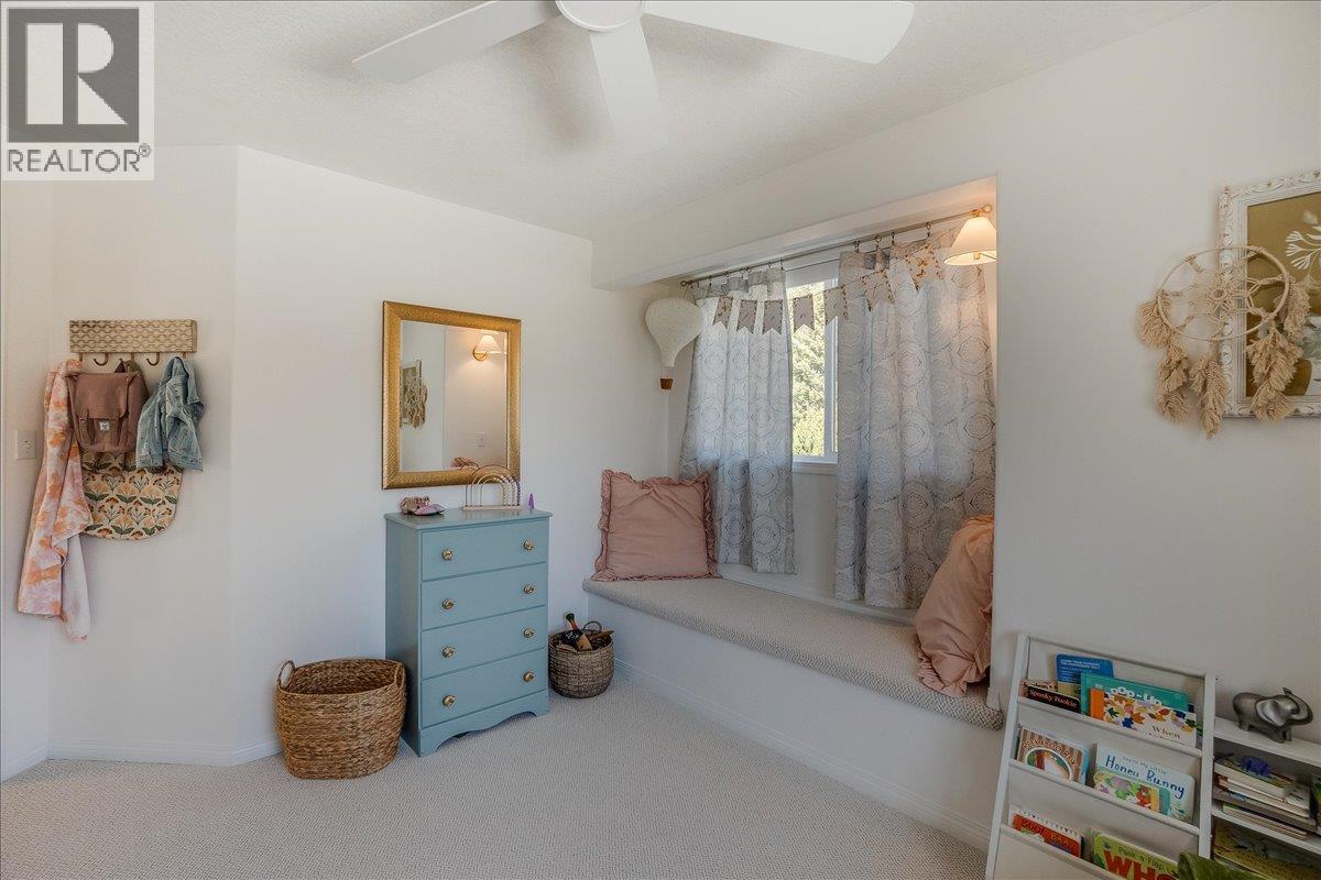 5839 Sunset Drive, Nelson